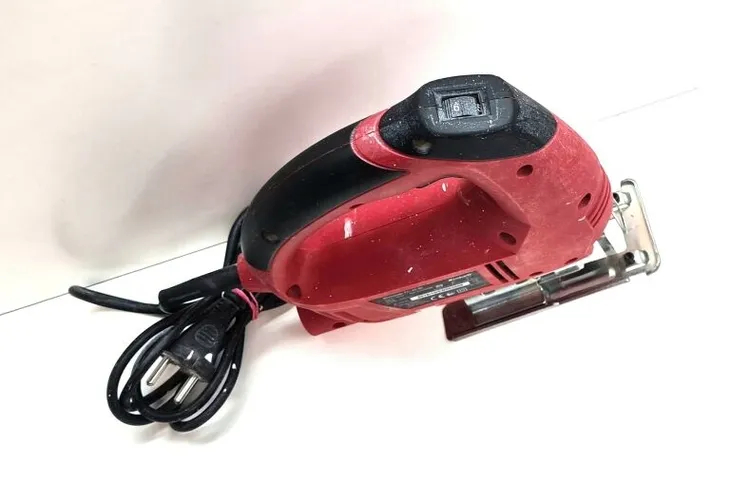 einhell-wyrzynarka-600w-tc-js-80-stan-nowy-glebokosc-ciecia-w-drewnie-80-mm