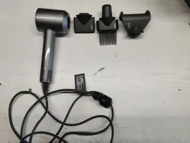 suszarka-do-wlosow-dyson-supersonic-1600w-hd07-jonizacja-dyfuzor