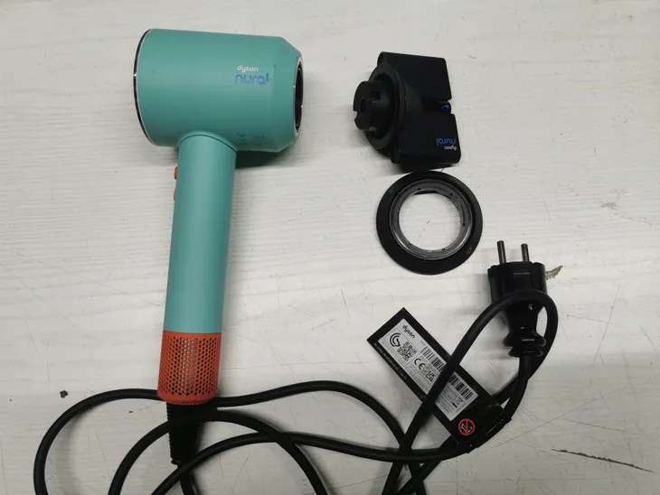 suszarka-do-wlosow-dyson-supersonic-nural-kolor-dominujacy-niebieski