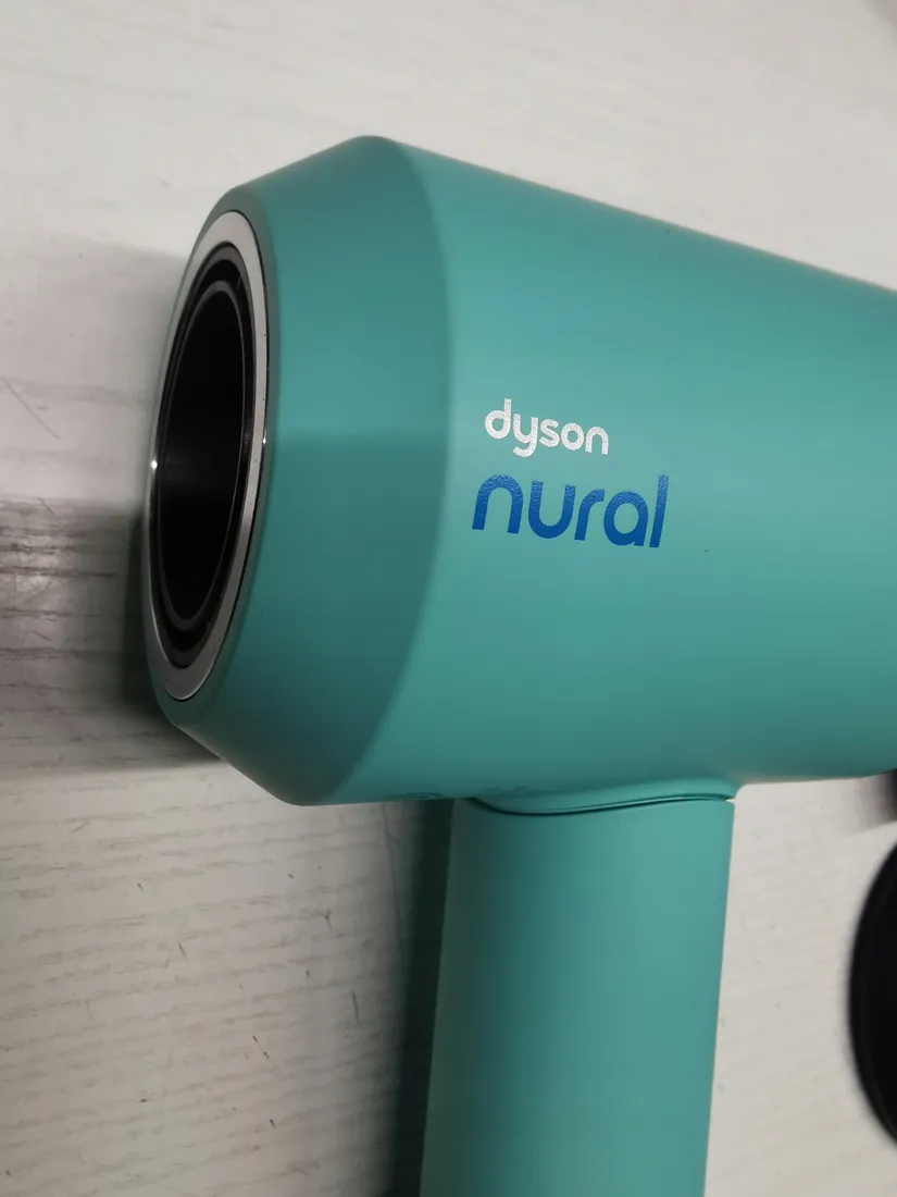 suszarka-do-wlosow-dyson-supersonic-nural