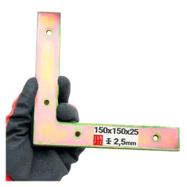 naroznik-lacznik-ciesielski-150x150x25x25-na1-1szt