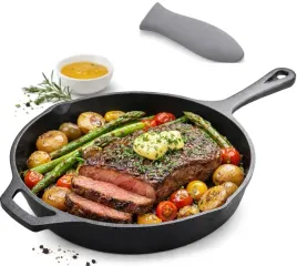 patelnia-zeliwna-duza-26-cm-indukcja-ognisko-grill-gaz-silikonowa-oslonka