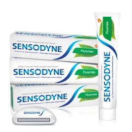 sensodyne-fluoride-zestaw-mietowa-pasta-do-mycia-zebow-75ml-x3-gratis