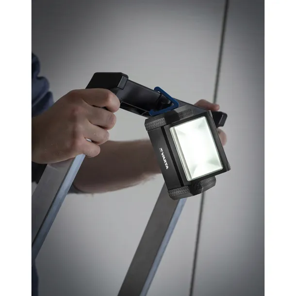 varta-work-flex-aera-light-3-x-baterie-aa