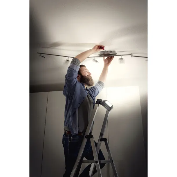 varta-work-flex-aera-light-3-x-baterie-aa