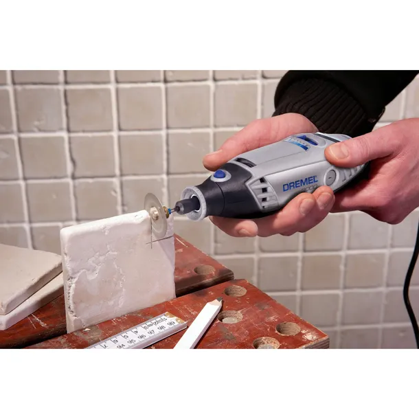 dremel-3000-5-multifunktions-werkzeug