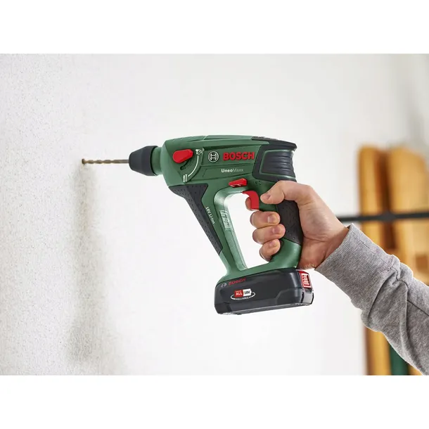bosch-uneo-maxx-akku-bohrhammer