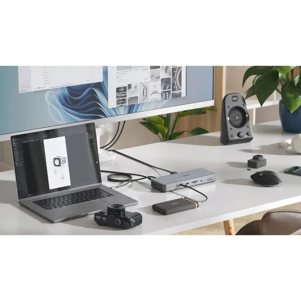 alogic-quad-4k-thunderbolt-4-hybrid-docking-station