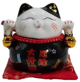 japonski-kot-szczescia-skarbonka-na-poduszce-ceramiczny-chinski