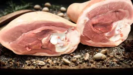 golonka-wieprzowa-przednia-z-koscia-3-kg
