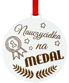 dzien-nauczyciela-medal-z-grawerem-nauczycielka-na-medal