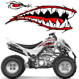 kolorowa-naklejka-na-samochod-quad-szczeka-wsciekle-zeby-szybki-rekin-50x20