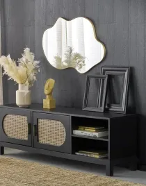 designerskie-lustro-scienne-w-zlotej-ramie