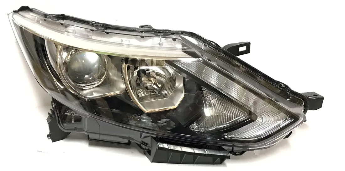 reflektor-nissan-qashqai-14-