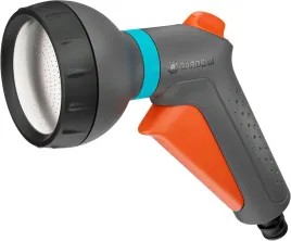pistolet-zraszajacy-do-podlewania-roslin