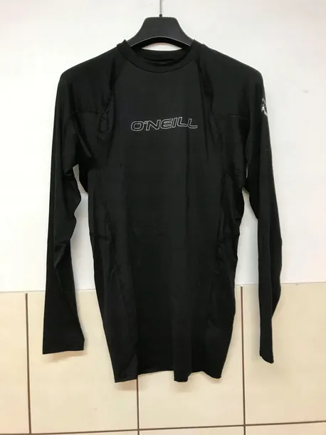 koszulka-oneill-basic-skins-l-s-rash-guard-black-m-kolor-czarny