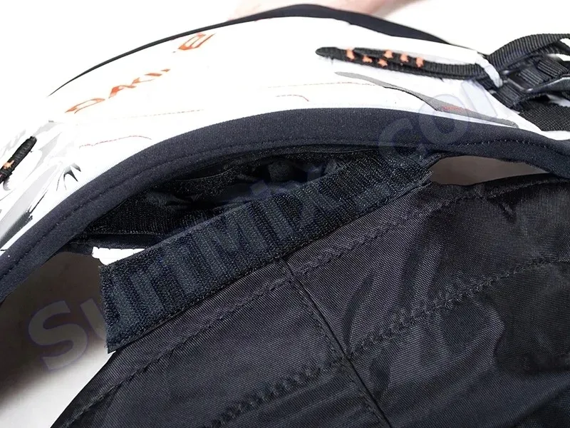 trapez-dakine-chameleon-black-m-stan-nowy