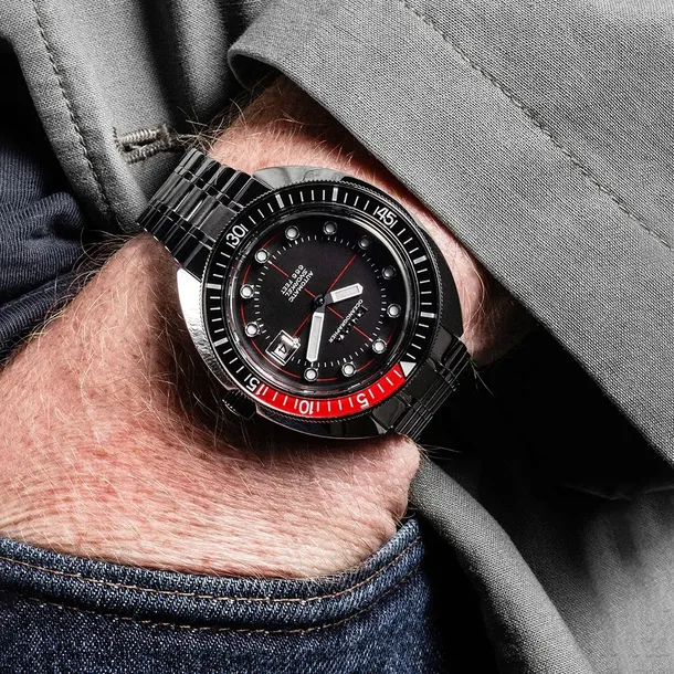 oryginalny-zegarek-bulova-98b320-oceanographer-devil-diver-automatic-wzor-dominujacy-logo