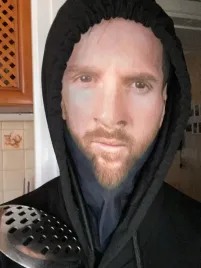 smieszna-maska-leo-messi-twarz-smieszny-prezent