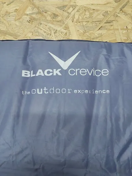 materac-samopompujacy-dmuchany-black-crevice-marka-inna-marka