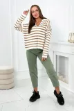 sweter-w-paski-camelowy-stan-nowy