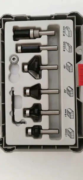 frez-bosch-2607017469-rodzaj-frezy-w-zestawie
