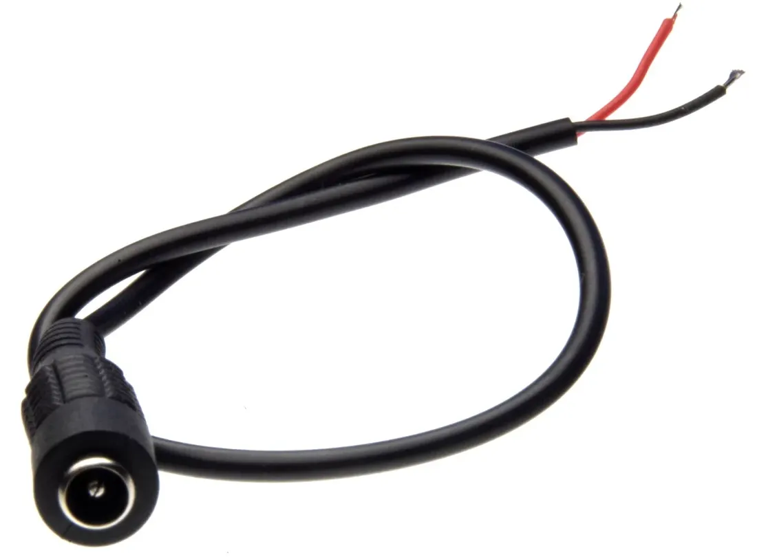 gniazdo-2-1mm-5-5mm-z-kablem-do-tasm-paneli-led