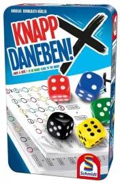knapp-daneben-blisko-znaku-w-metalowej-puszce-schmidt-spiele