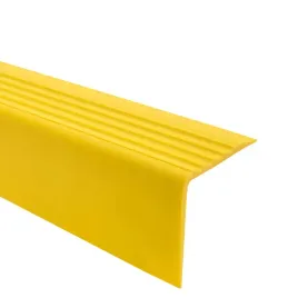 profil-schodowy-pcv-nosek-schodowy-ostrzegawczy-bhp15m-50x50-mm-zolty