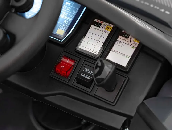 pojazd-audi-rsq-e-tron-szary-kod-producenta-pa-hl618-sza