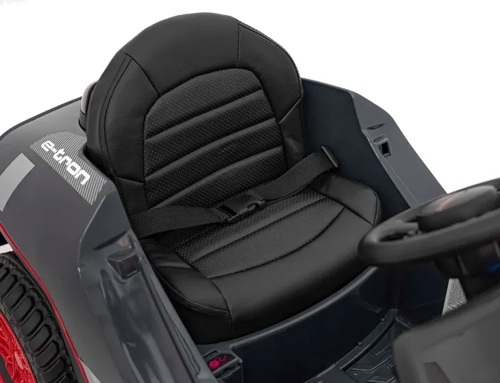 pojazd-audi-rsq-e-tron-szary-stan-nowy-liczba-miejsc-1