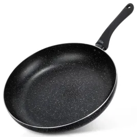 patelnia-granitowa-black-line-32-cm-vilde