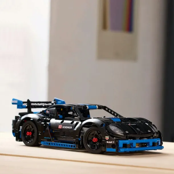 lego-technic-42176-samochod-wyscigowy-porsche-gt4-e-performance-marka-lego