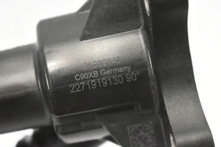 termostat-volvo-s60-ii-20-13-producent-czesci-volvo-oe