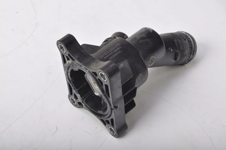 termostat-volvo-s60-ii-20-13-numer-katalogowy-czesci-31686046