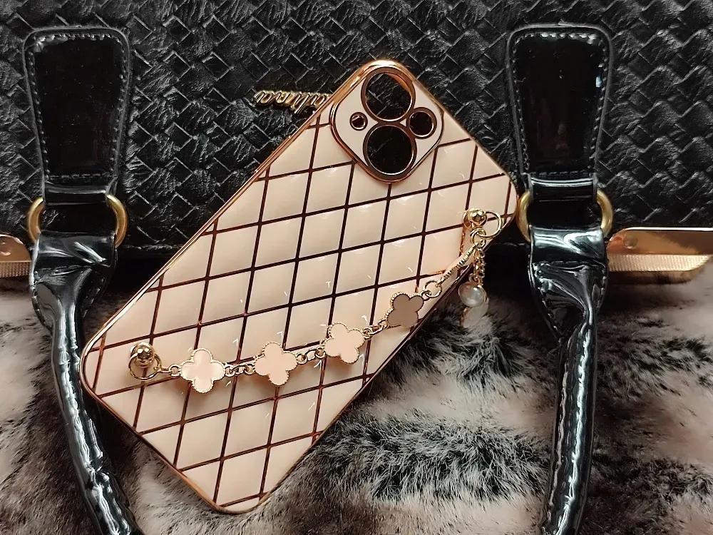 etui-trendcase-do-iphone-14-6-1