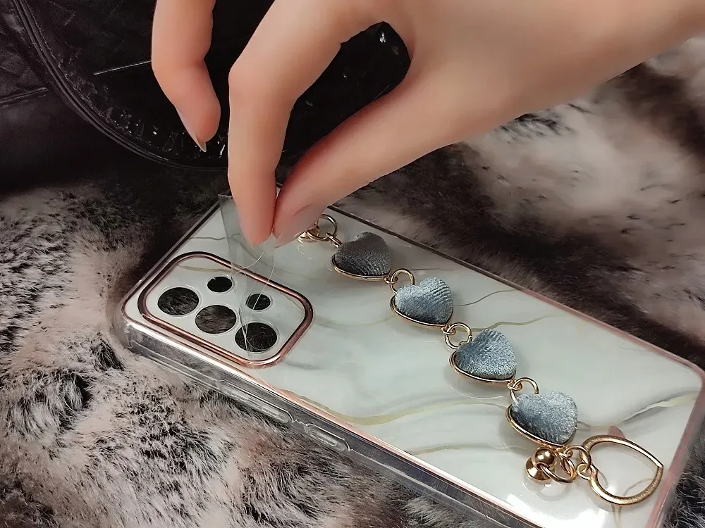 etui-3d-trendcase-do-iphone-12