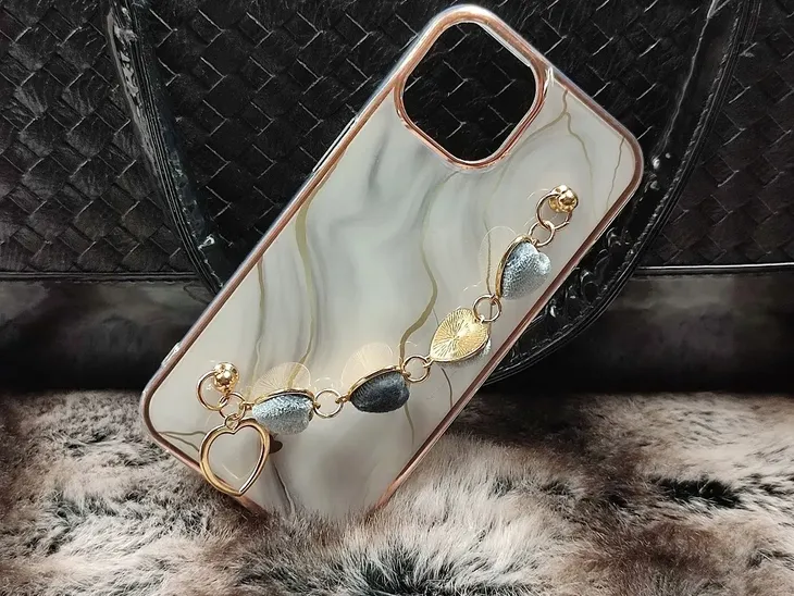 etui-3d-trendcase-do-iphone-14-kod-producenta-iphone-14