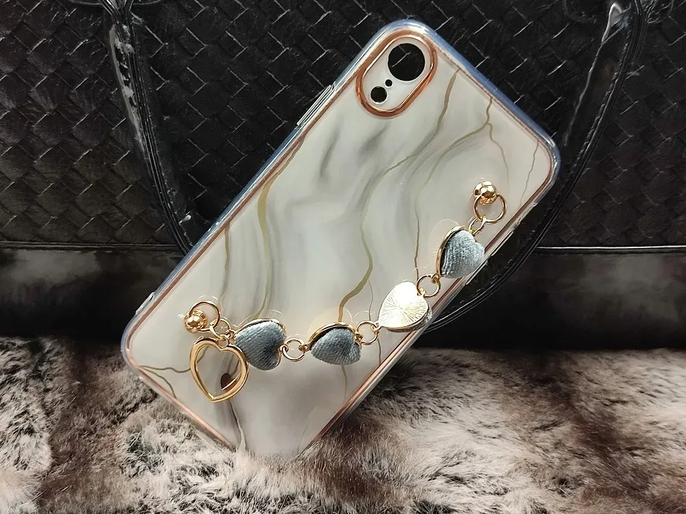 etui-3d-trendcase-do-iphone-xr