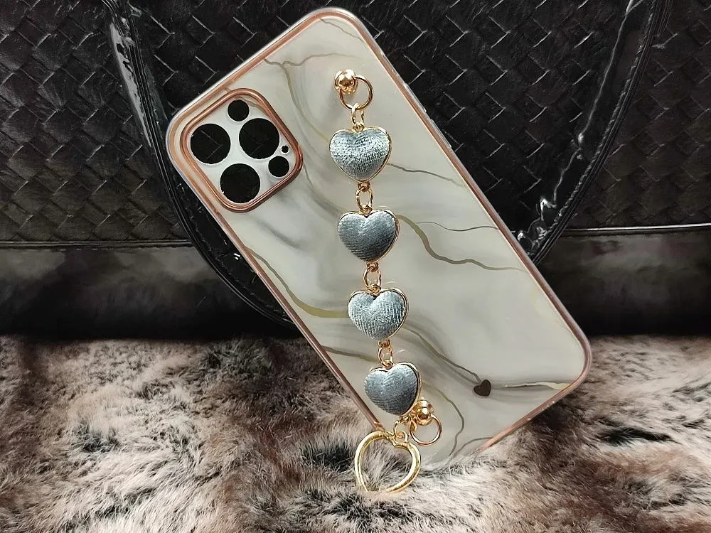 etui-3d-trendcase-do-iphone-12-pro-stan-nowy