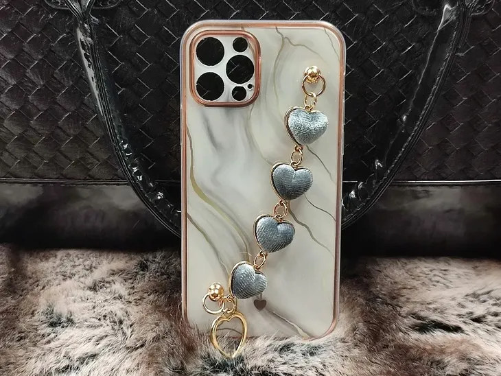 etui-3d-trendcase-do-iphone-12-pro-funkcje-pochlanianie-wstrzasow