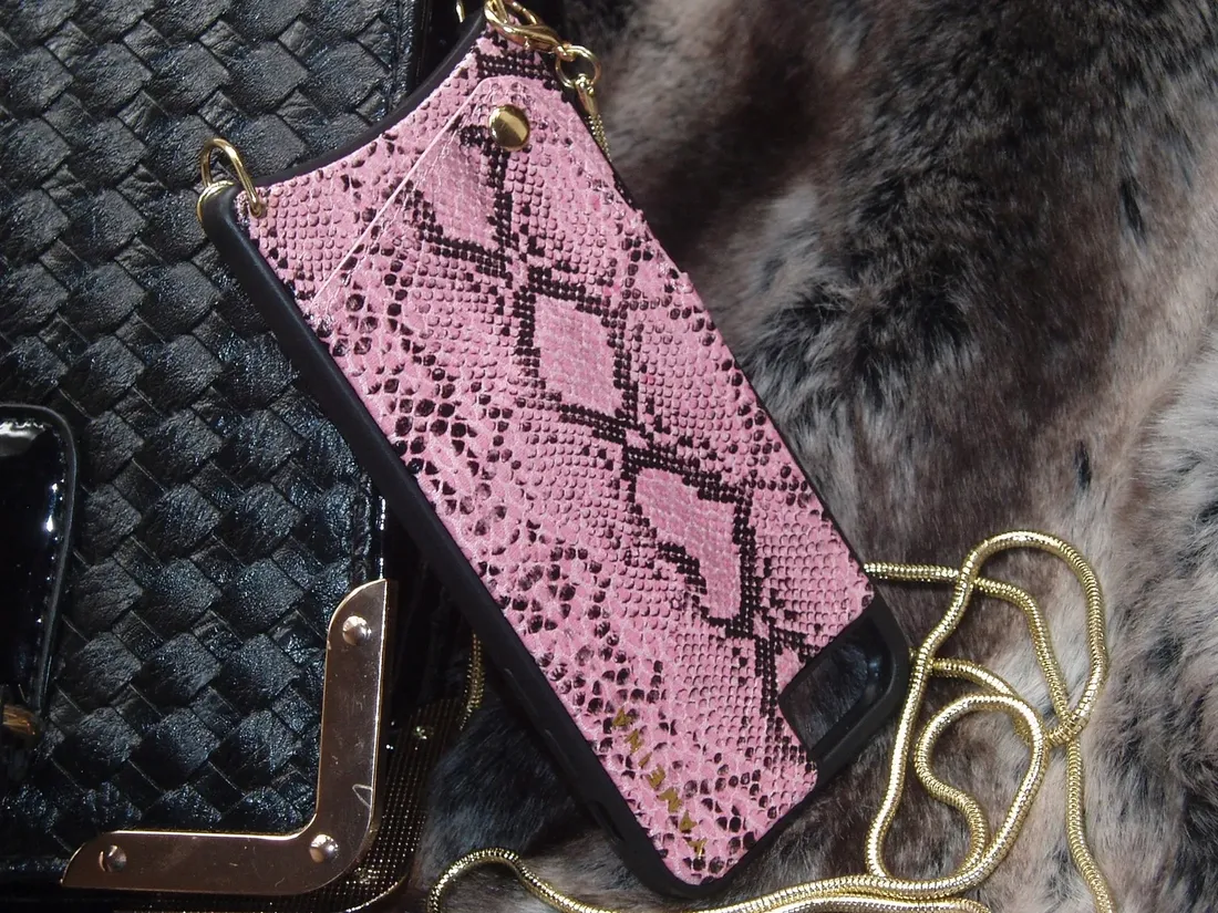 oryginalne-etui-torebka-skora-do-iphone-7-7-plus-stan-nowy