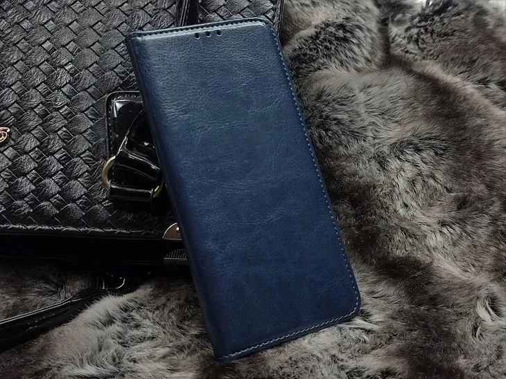 etui-special-100percent-skora-do-iphone-14-kolor-niebieski