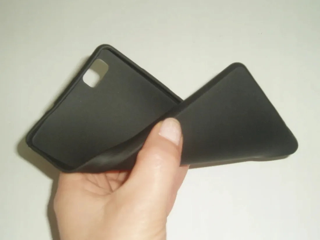 back-case-mat-do-motorola-moto-e4-e4-plus-e4plus