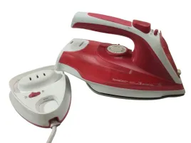 zelazko-parowe-bezprzewodowe-silvercrest-sdbk-2400-e4-2400w