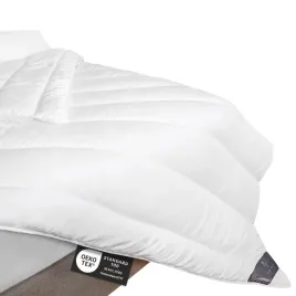 luksusowa-koldra-z-mikrofibry-fam-home-na-caly-rok-200x200-cm-miekka