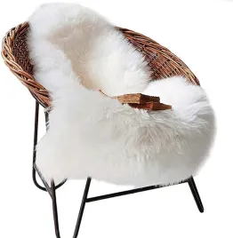 skora-owcza-sztuczne-futerko-140-145cm-gigant-xxl