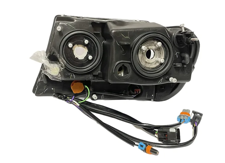 reflektor-chrysler-grand-cherokee-99-04-rodzaj-swiatel-mijania-tradycyjne-halogenowe