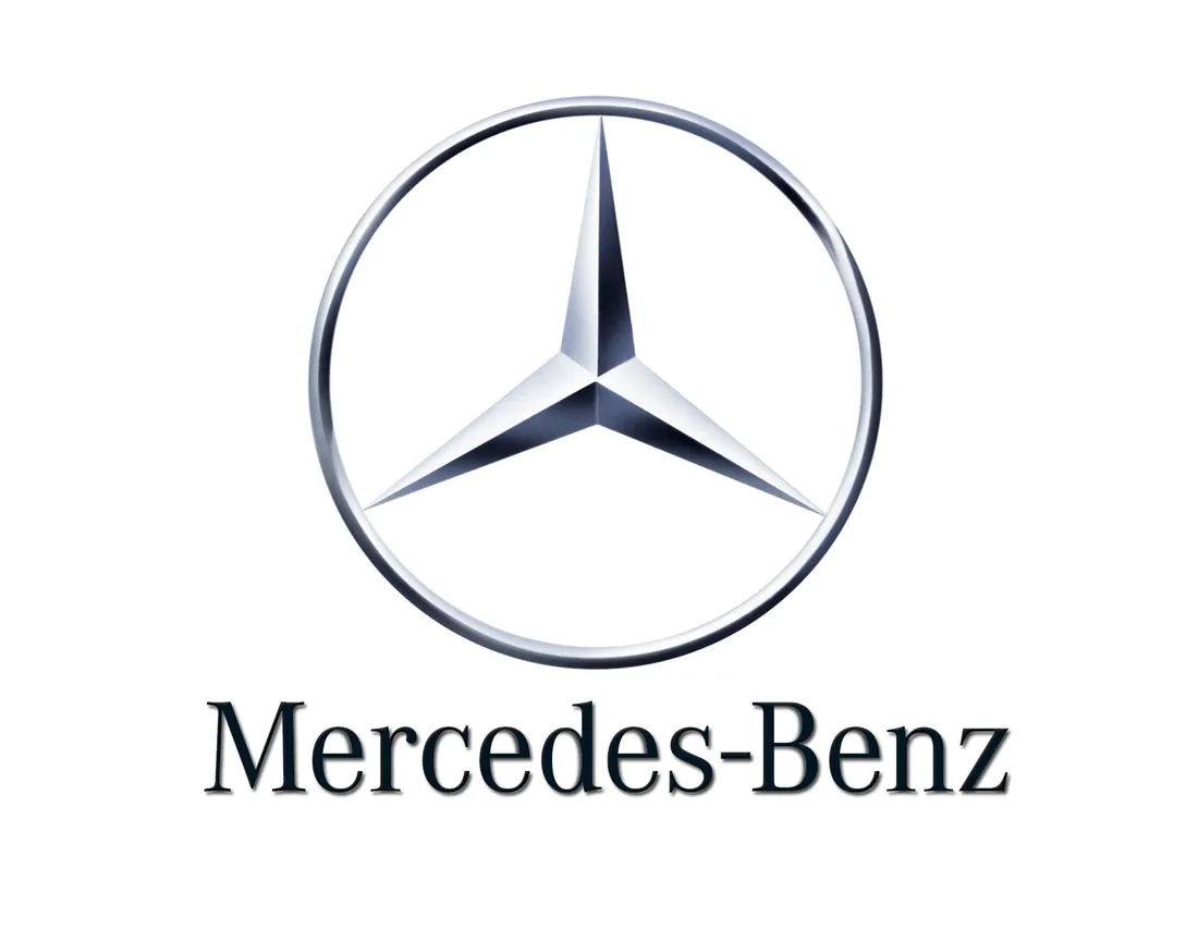 reflektor-mercedes-benz-e-klasa-95-98-stan-nowy