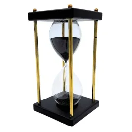 klepsydra-z-czarnym-piaskiem-5-minut-refleksji-w-stylu-retro